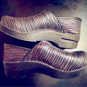 Silver,Black and Lilac Colored Size 39 Dansko